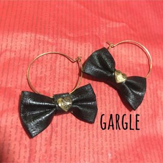 ガーグル(gargle)のgargle/ガーグル☻レザー調 リボン フープピアス(ピアス)