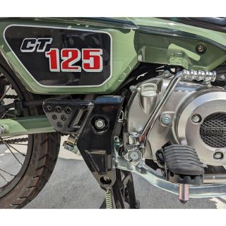 ホンダ(ホンダ)のCT125 ハンターカブ　ショートキックペダル　シルバー仕様(装備/装具)