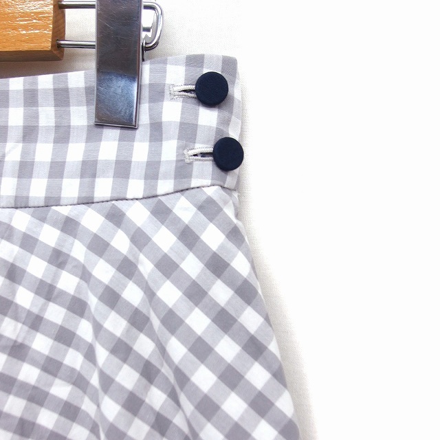 ボンメルスリー BON MERCERIE ギンガムチェック フレアスカート ミニ レディースのスカート(ミニスカート)の商品写真