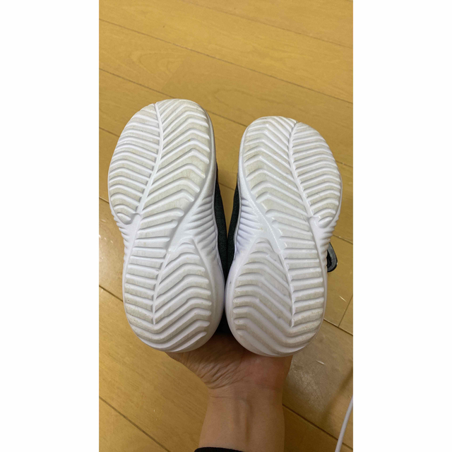 adidas(アディダス)のkidsスニーカー14センチ キッズ/ベビー/マタニティのベビー靴/シューズ(~14cm)(スニーカー)の商品写真