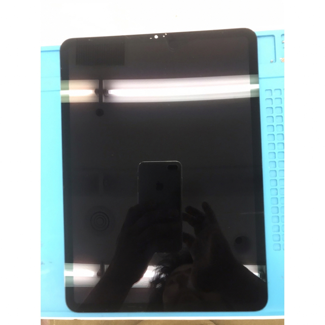 ジャンク品　iPadPro11インチ　液晶パネル