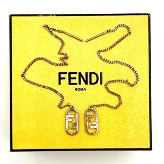 フェンディ イヤリングの通販 64点 | FENDIを買うならラクマ