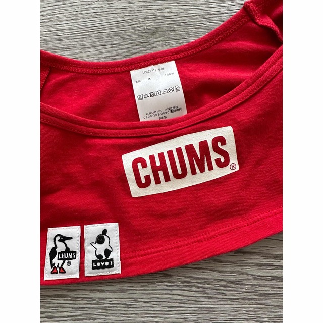 LOVOT CHUMS コラボ　ロゴTシャツ　レッド エンタメ/ホビーのおもちゃ/ぬいぐるみ(キャラクターグッズ)の商品写真