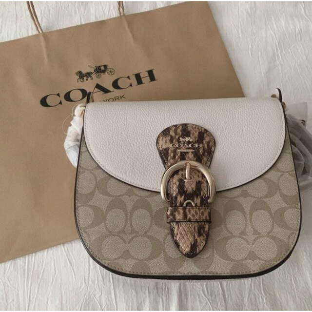 COACH クリオショルダーバッグ23