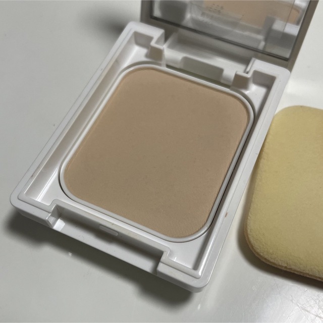 IHADA(イハダ)のIHADA 薬用フェイスプロテクトパウダー コスメ/美容のベースメイク/化粧品(フェイスパウダー)の商品写真