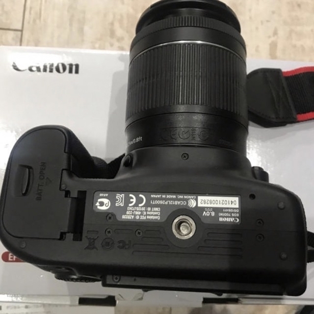 【美品】Canon 70d EOS 70D EF-S18-55 IS STM
