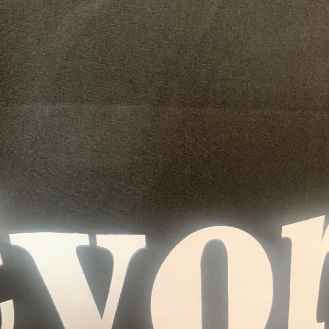 136 背中 肌見せ 黒 半袖 Tシャツ トレンド 英字ロゴ オーバーサイズ レディースのワンピース(ひざ丈ワンピース)の商品写真