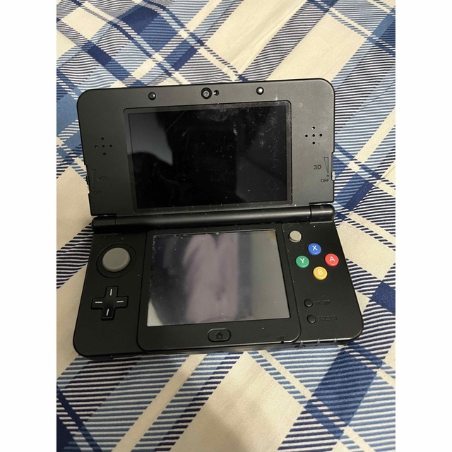 3DS本体　充電器とソフト付き