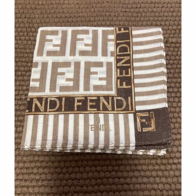 FENDI(フェンディ)のFENDI ハンカチ レディースのファッション小物(ハンカチ)の商品写真