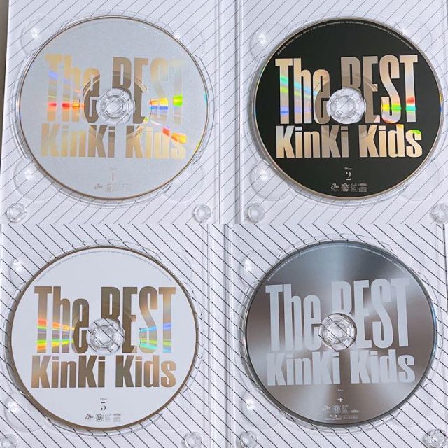 KinKi Kids The BEST 初回限定盤 美品！ CD ブルーレイ 独創的 .0