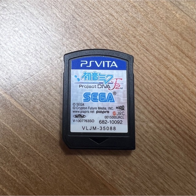 PlayStation Vita(プレイステーションヴィータ)のPSVITA 初音ミク Project Diva F2 プロジェクトディーバ エンタメ/ホビーのゲームソフト/ゲーム機本体(携帯用ゲームソフト)の商品写真