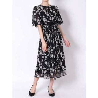 マーキュリーデュオ(MERCURYDUO)の大幅値下げ！8割引！MERCURYDUO 定価2万円！刺繍ワンピース(ロングワンピース/マキシワンピース)