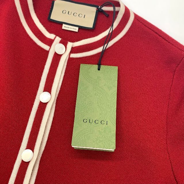 Gucci(グッチ)の6218 未使用 グッチ ウール GGジャカード カーディガン ジャケット レディースのトップス(カーディガン)の商品写真