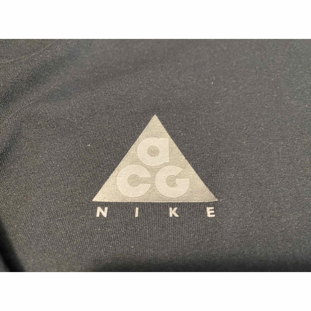 NIKE(ナイキ)の日本未発売！ナイキACGイラストロングTシャツS/長袖カットソーNIKE メンズのトップス(Tシャツ/カットソー(七分/長袖))の商品写真