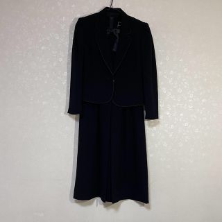 トウキョウソワール(TOKYO SOIR)の美品未使用品 高級ブランド 東京SOIR 喪服 礼服 サイズ11号(礼服/喪服)