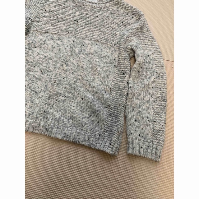 ZARA KIDS(ザラキッズ)のZARA kids  グレーニット110 キッズ/ベビー/マタニティのキッズ服男の子用(90cm~)(ニット)の商品写真