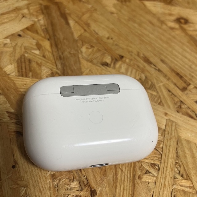 Apple - AirPods Pro MWP22J/A (充電ケース) のみ 【即購入OK 】の通販