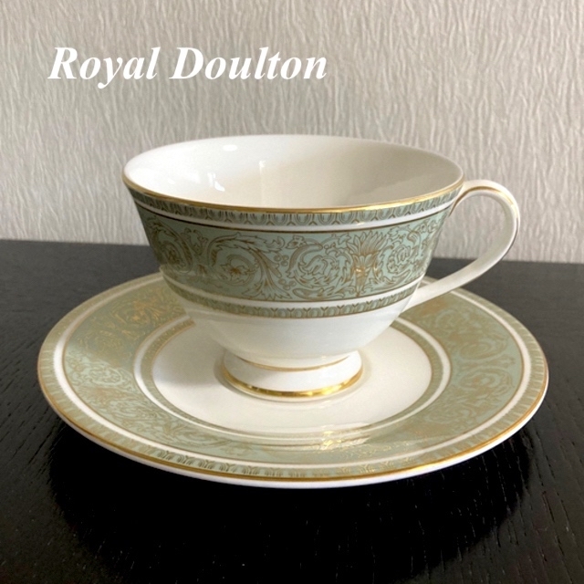 Royal Doulton - ロイヤルドルトン イングリッシュルネッサンス カップ＆ソーサーの通販 by ATARASHI｜ロイヤルドルトン