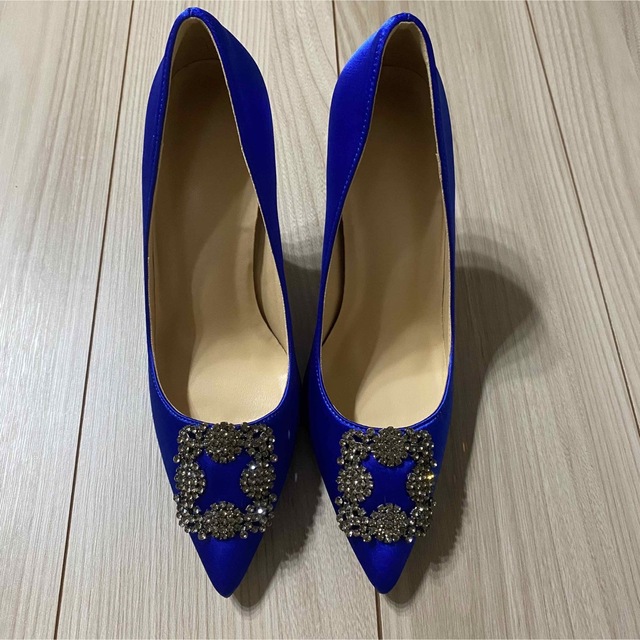 MANOLO BLAHNIK(マノロブラニク)のパンプス　マノロブラニク風　ハンギシ風　ピンヒール レディースの靴/シューズ(ハイヒール/パンプス)の商品写真