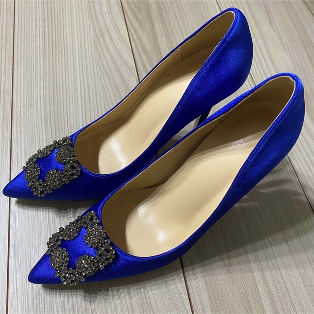 MANOLO BLAHNIK(マノロブラニク)のパンプス　マノロブラニク風　ハンギシ風　ピンヒール レディースの靴/シューズ(ハイヒール/パンプス)の商品写真