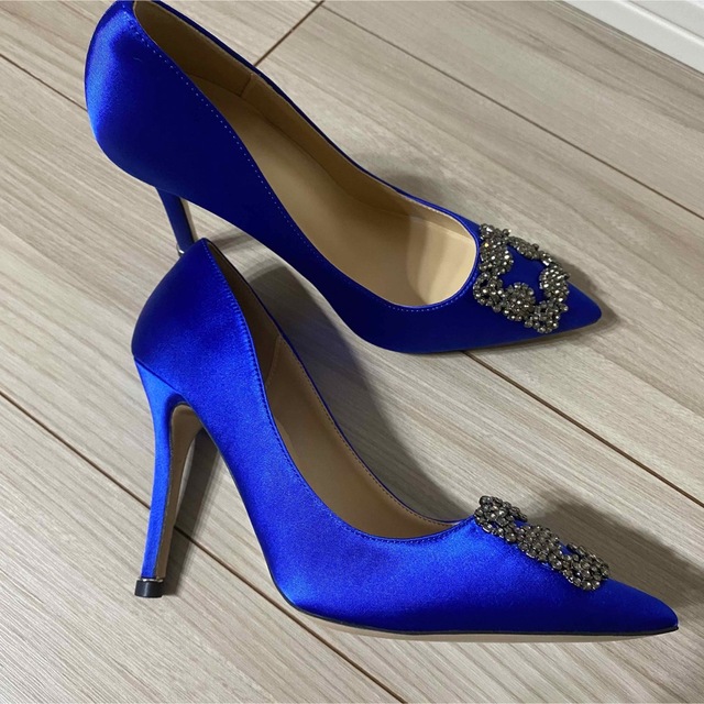 MANOLO BLAHNIK(マノロブラニク)のパンプス　マノロブラニク風　ハンギシ風　ピンヒール レディースの靴/シューズ(ハイヒール/パンプス)の商品写真