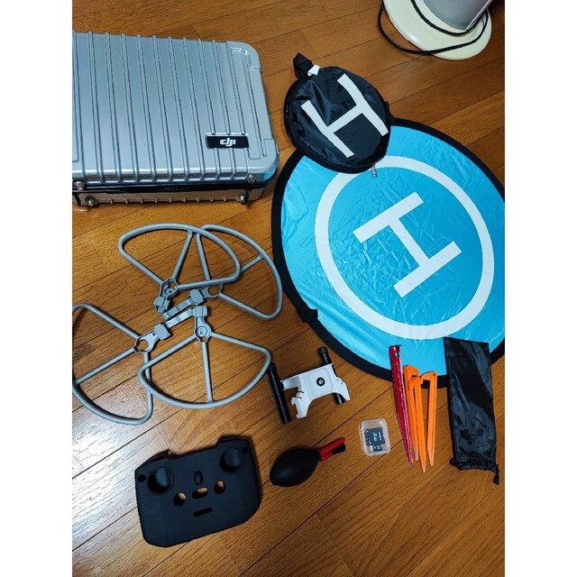DJI MAVIC AIR 2 FLY MORE COMBO オマケ付き DJI MAVIC AIR 2 FLY MORE COMBO オマケ付き