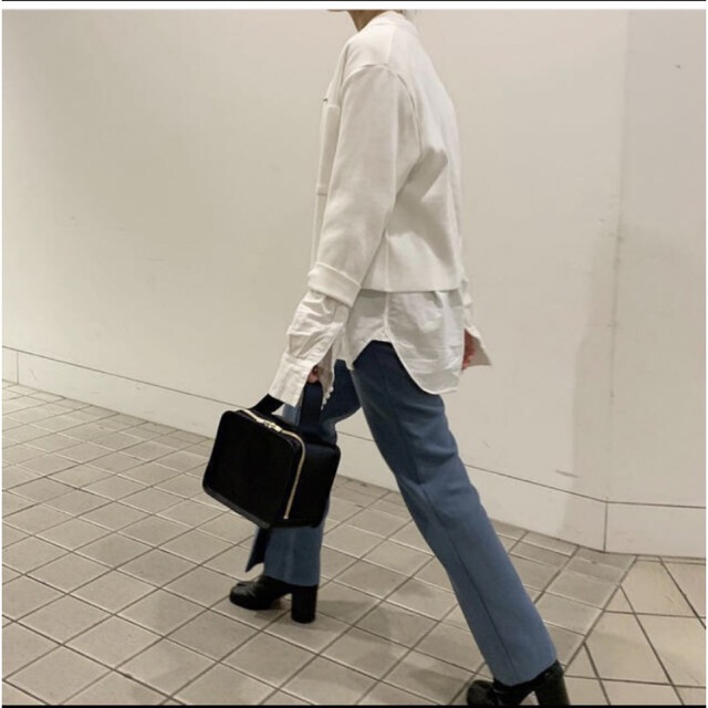 Ron Herman - LIFESTYLIST Leather Mini Book Bagの通販 by ちゅ Ron Herman - LIFESTYLIST Leather Mini Book Bagの通販 by ちゅ