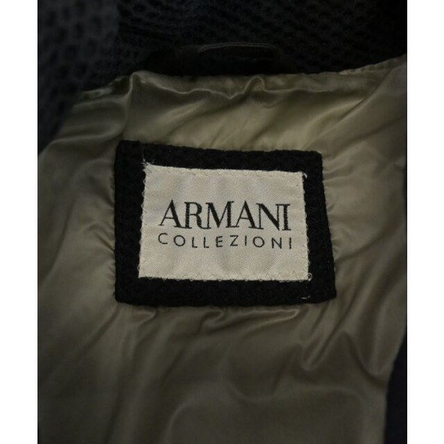 ARMANI COLLEZIONI(アルマーニ コレツィオーニ)のARMANI COLLEZIONI ブルゾン（その他） 46(M位) 紺 【古着】【中古】 メンズのジャケット/アウター(その他)の商品写真