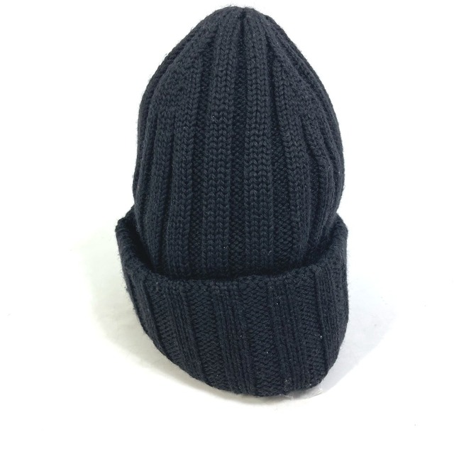 FENDI(フェンディ)のフェンディ FENDI メタルプレート ビーニー ニットキャップ 帽子 ニット帽 ウール ブラック 美品 レディースの帽子(ニット帽/ビーニー)の商品写真