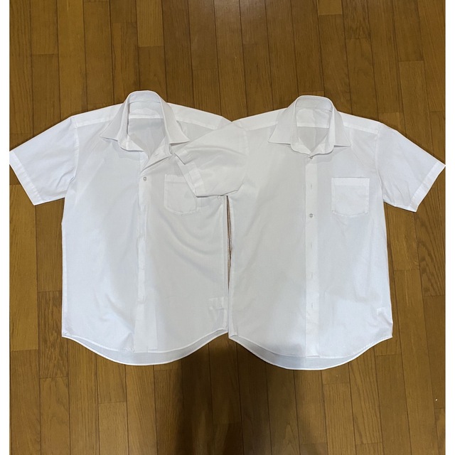 ワイシャツ　男の子　160 半袖　2枚 メンズのトップス(シャツ)の商品写真