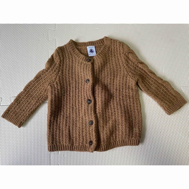 PETIT BATEAU(プチバトー)のプチバトー　ニット キッズ/ベビー/マタニティのベビー服(~85cm)(ニット/セーター)の商品写真