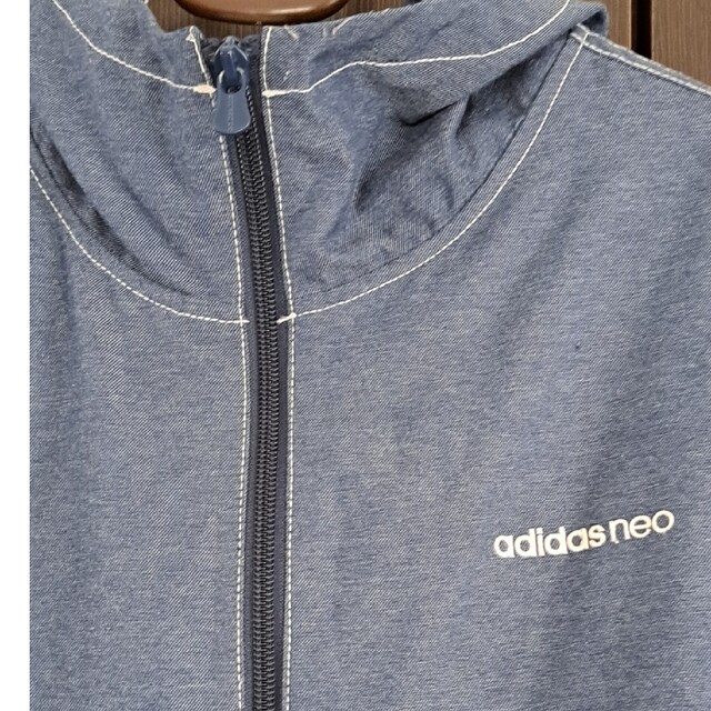 adidas(アディダス)のadidas　neo　アディダス　ジップアップパーカー　フーディー　デニム素材 レディースのトップス(パーカー)の商品写真