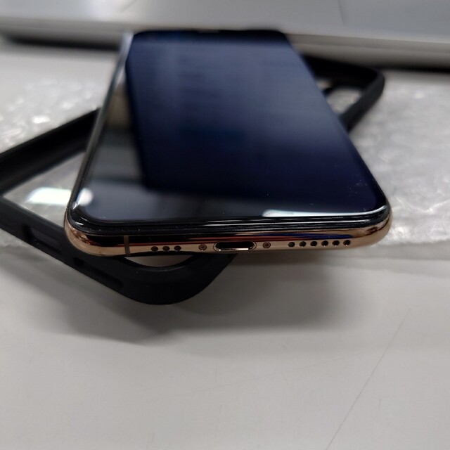 新品未開封　iPhone Xs 256GB ゴールド　GOLD 匿名配送