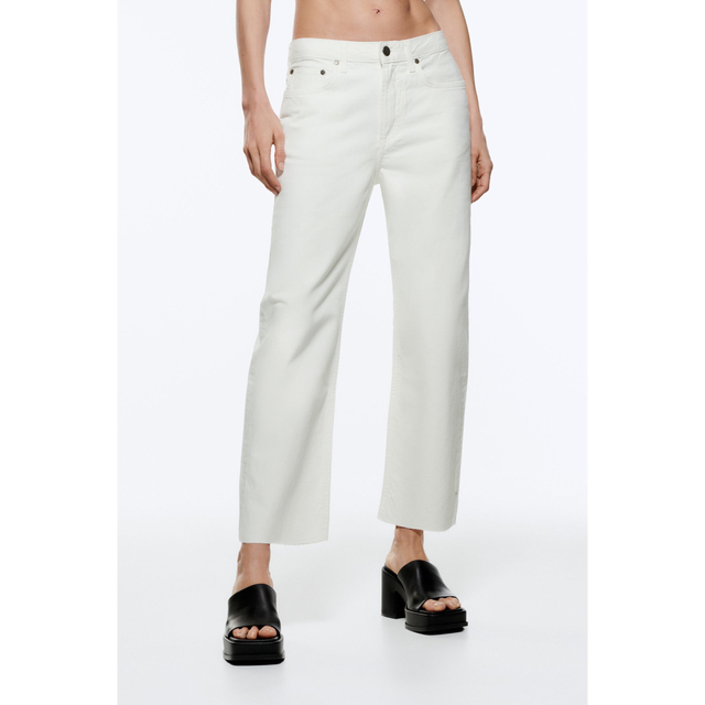 ZARA(ザラ)のZARA THE STRAIGHT CROPPED PANT レディースのパンツ(デニム/ジーンズ)の商品写真