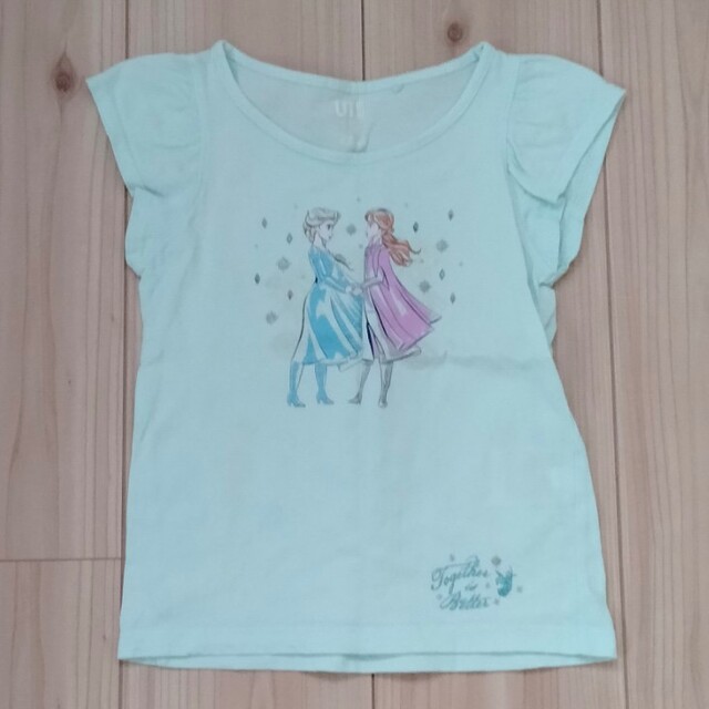 UNIQLO(ユニクロ)の女の子　Tシャツ 100 キッズ/ベビー/マタニティのキッズ服女の子用(90cm~)(ブラウス)の商品写真