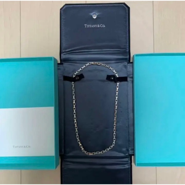 Tiffany & Co. - ティファニー ナローTチェーンネックレス の Tiffany & Co. - ティファニー ナローTチェーンネックレス の