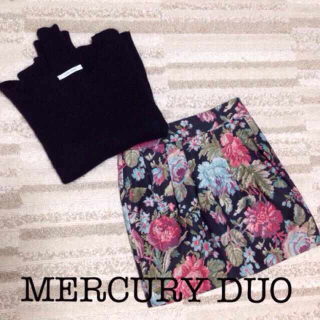 MERCURYDUO(マーキュリーデュオ)のマーキュリーデュオ＊ゴブラン花柄スカート レディースのスカート(ミニスカート)の商品写真