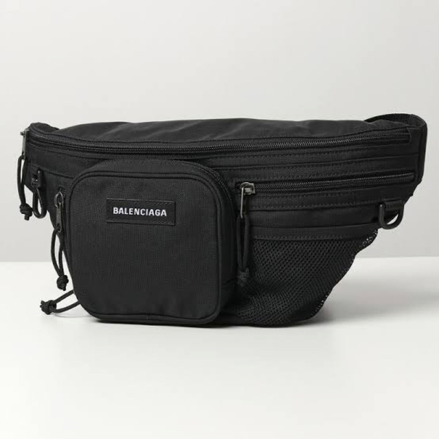 Balenciaga(バレンシアガ)の【新品】BALENCIAGA 620261 H75CX ボディバッグ ブラック メンズのバッグ(ウエストポーチ)の商品写真