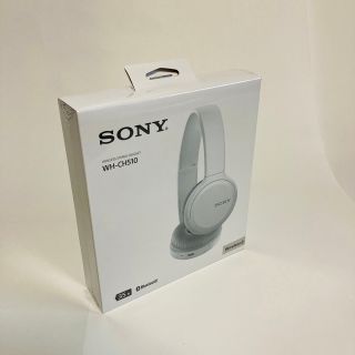 ソニー(SONY)の《新品》WH-CH510 SONY ワイヤレスヘッドホン(ヘッドフォン/イヤフォン)