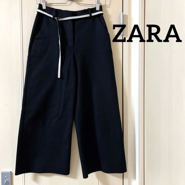 ZARA(ザラ)のZARA ベルト付き　クロップド　ワイドパンツ レディースのパンツ(クロップドパンツ)の商品写真