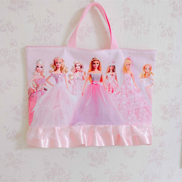 バッグ　レッスンバッグ　バック　バービー　Barbie ハンドメイド　女の子　 ハンドメイドのキッズ/ベビー(バッグ/レッスンバッグ)の商品写真