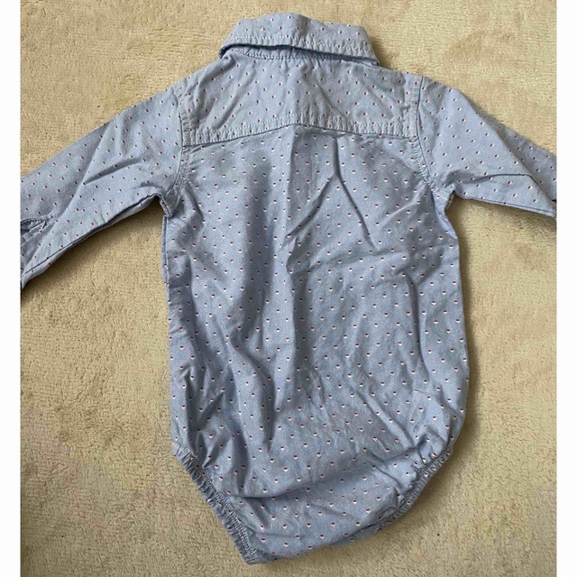H&M(エイチアンドエム)のcarter's シャツ ロンパース　男の子　12m キッズ/ベビー/マタニティのベビー服(~85cm)(ロンパース)の商品写真