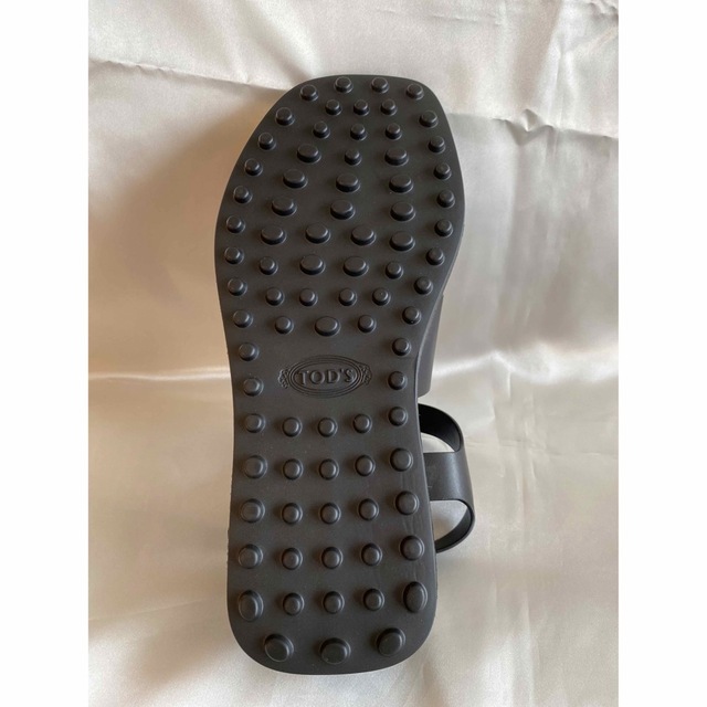 TOD'S - サイズ37 【TOD'S】ケイト レザー サンダル の通販 by おちゃ