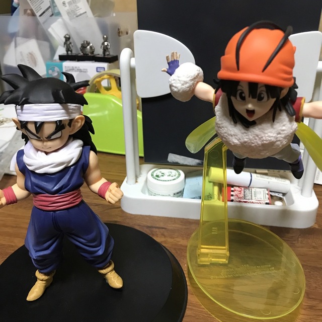 フィギュアドラゴンボール孫悟飯とパンちゃん（ハニー）