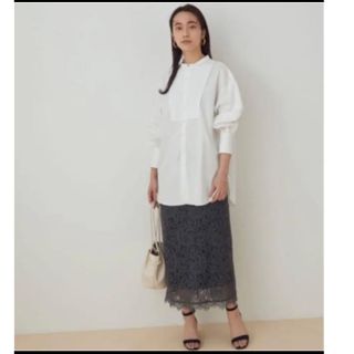 アダムエロぺ(Adam et Rope')の美品　アダムエロペ　洗える　WEB限定　☆　バンドカラーコンビシャツ　ベージュ(シャツ/ブラウス(長袖/七分))