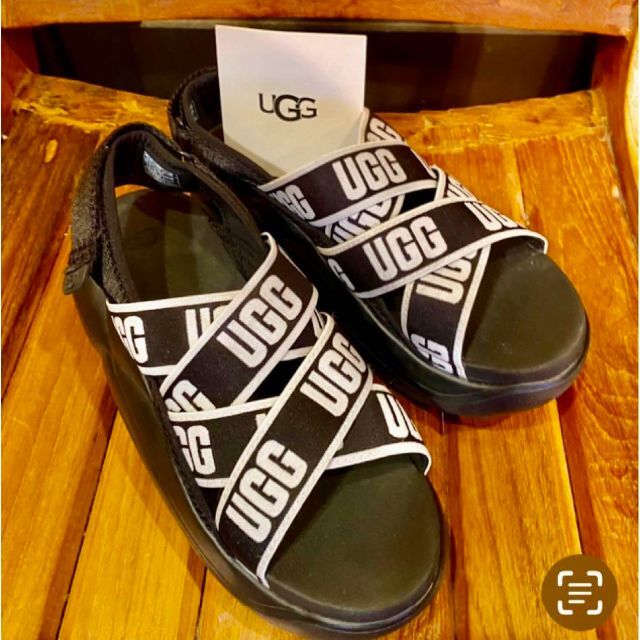 完売しました。crocs - crocs FL X クロックス クラシック クロッグ 24cm。。cavacava - 新品 本革 細ストラップサンダル 22.5㎝ ブラックコンビ エナメル ラメ。。MARNI - MARNI(マルニ) サンダル 35 レディース - 黒×白×ブラウン ウェッジソール レザー。。ZARA フラットストラップサンダル。✨⑤C✨超美品✨24✨UGG✨LA CLOUD 完売しました。ZARA - ZARA 新品 フェイクレザー サンダル 36 ザラ。。KISCO - キスコ靴★本革★レディースサンダル★黒サンダル★ヒール★オシャレサンダル★シック。。TSURU by Mariko Oikawa - ツルバイ サンダル 37 補強済。。BIRKENSTOCK - 【美品】 BIRKENSTOCK / ビルケンシュトック | Arizona Big Buckle レザー サンダル | 24.5cm | ホワイト | レディース。✨⑤C✨超美品✨24✨UGG✨LA CLOUD