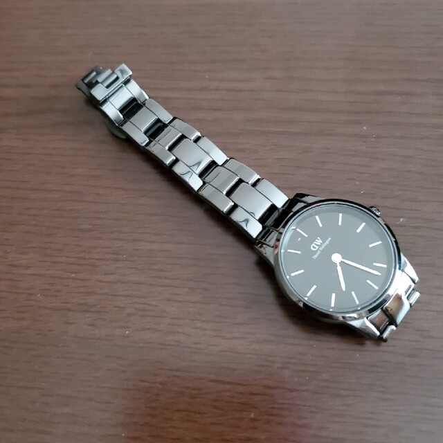 Daniel Wellington(ダニエルウェリントン)の腕時計　ダニエルウエリントン　黒 レディースのファッション小物(腕時計)の商品写真