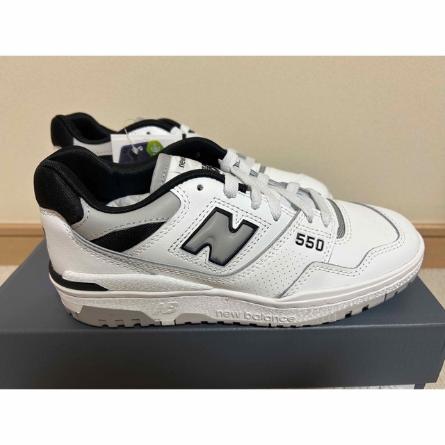 クーポン割引 NEWBALANCE ニューバランスBB550NCL 23.5cm レディース