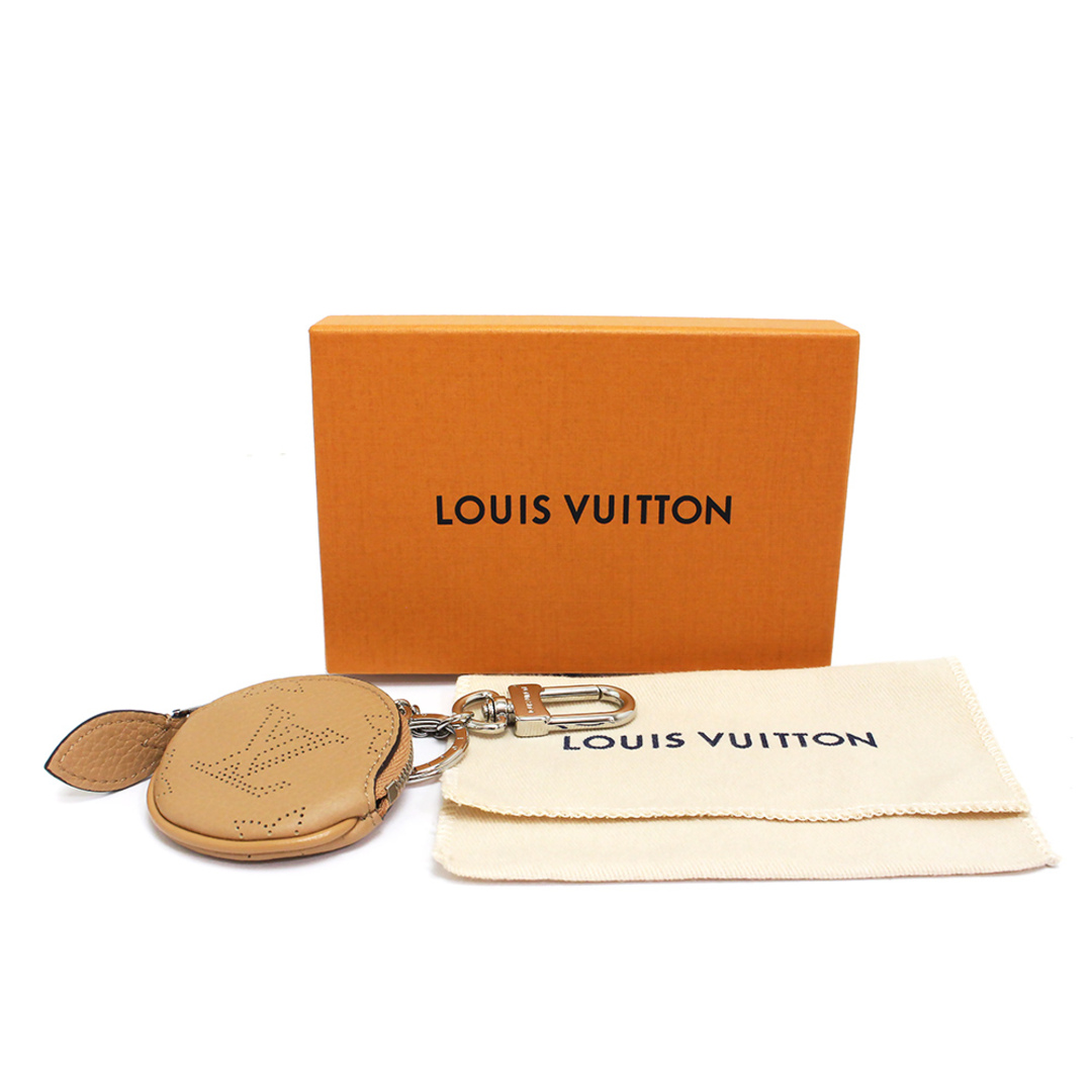 LOUIS VUITTON(ルイヴィトン)のルイ ヴィトン ポルト クレ フライトモードポーチ バッグチャーム 小物入れ キーホルダー モノグラムマヒナ レザー ベージュ M00542 箱付 LOUIS VUITTON（未使用　展示品） レディースのファッション小物(キーホルダー)の商品写真