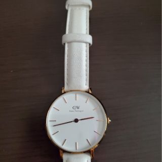 ダニエルウェリントン(Daniel Wellington)の腕時計　ダニエルウエリントン　白(腕時計)